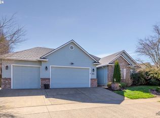 964 Leonards Way, Eugene, OR 97404