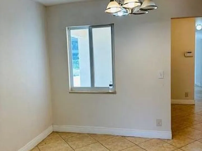 3421 Helena Dr — Photo 9