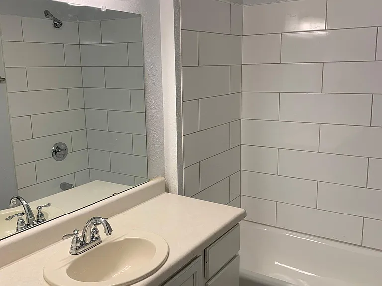 Main bathroom