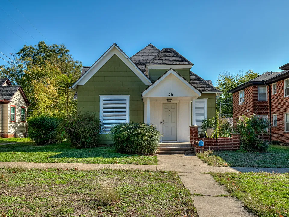 311 S Barker Ave #B