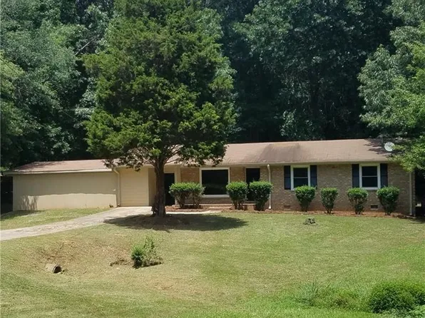 67 Kilkelly Ct, Dallas, GA 30132