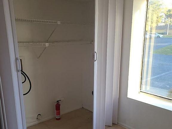4th image of 4916 SILVER OAKS VLG #E