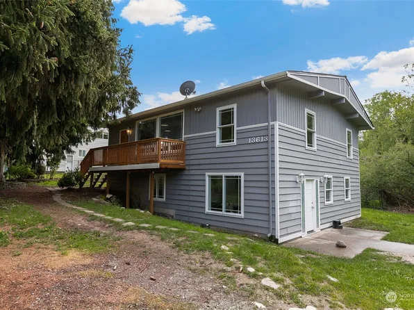 13613 Military Road S, Tukwila, WA 98168