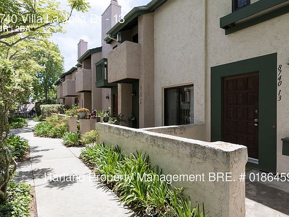 2nd image of 8740 Villa La Jolla Dr Unit 13