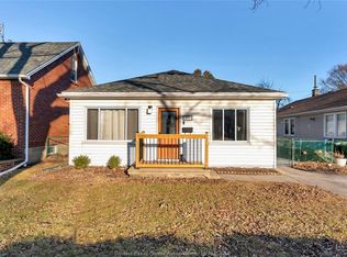 Fountain Blue, Windsor, ON N8W 4N9