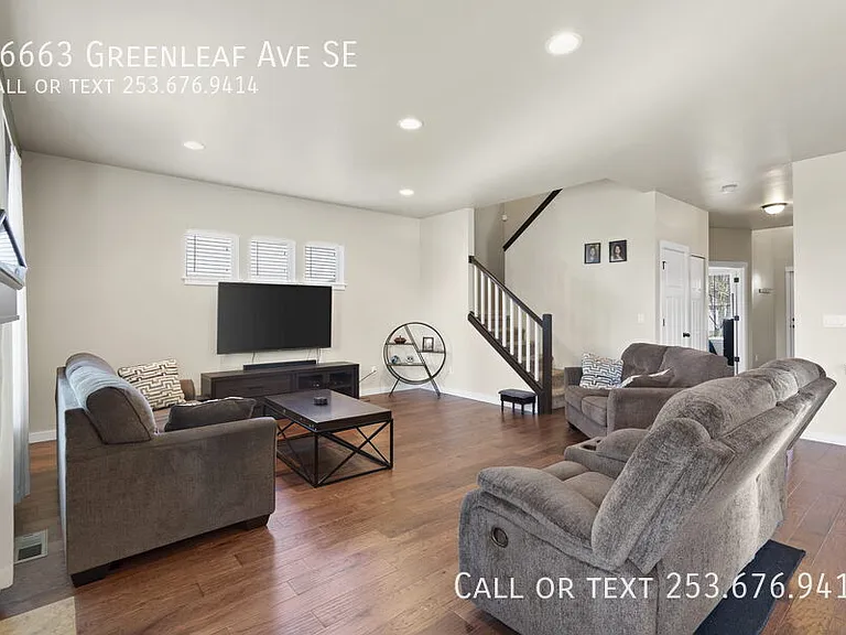 16663 Greenleaf Ave SE — Photo 4