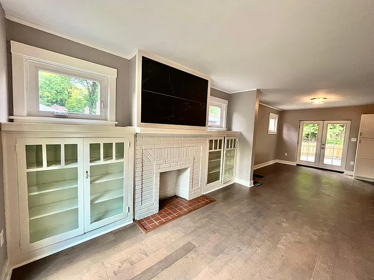 149 Race St — Photo 4