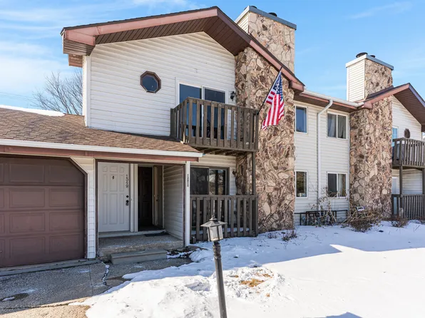 1549 W Stonehenge Dr #1549, Sycamore, IL 60178