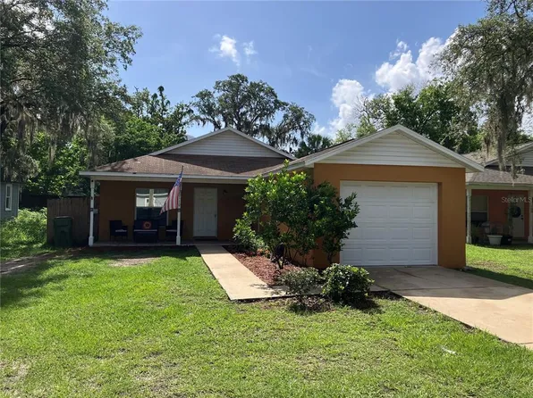 110 N Chester St, Leesburg, FL 34748