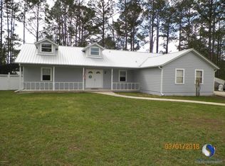 119 W Camelot Dr, Palatka, FL 32177