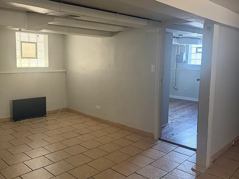 5045 N Monitor Ave — Photo 7