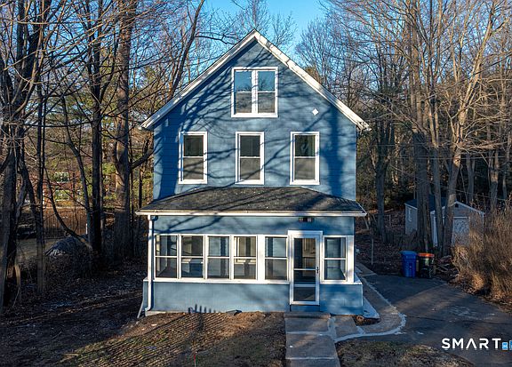 5th image of 8 Howard Avenue