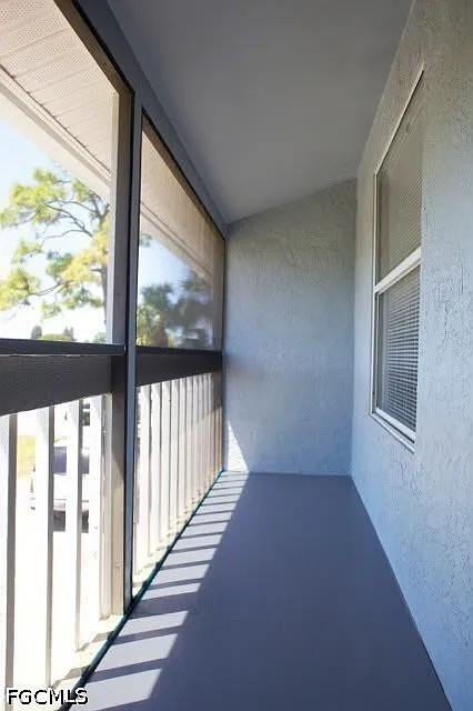 2 bed, 1.0 bath, 819 sqft, $1,600 — Photo 2