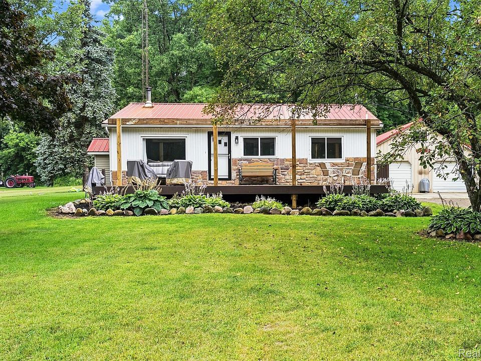 1st image of 3319 Valentine Rd