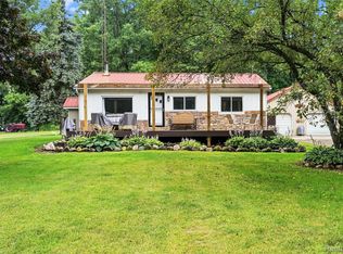 3319 Valentine Rd, Lapeer, MI 48446
