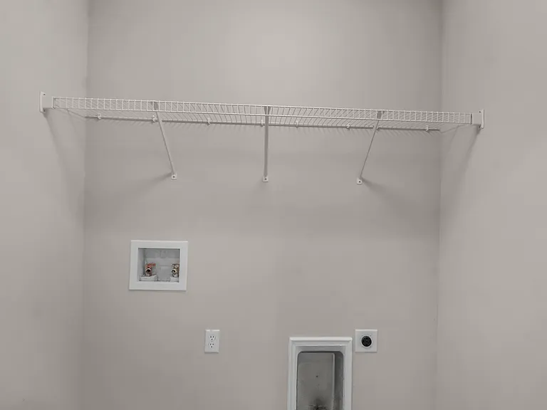 125 Ventura Pl — Photo 31