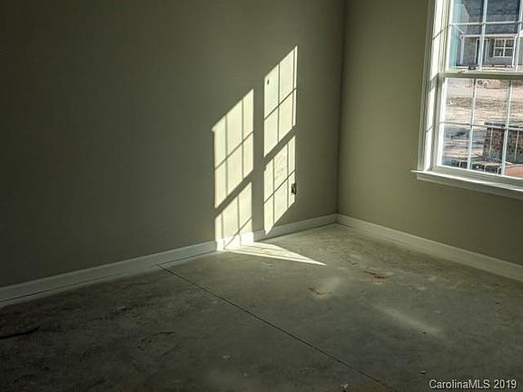 5th image of 1212 W Elizabeth St #4