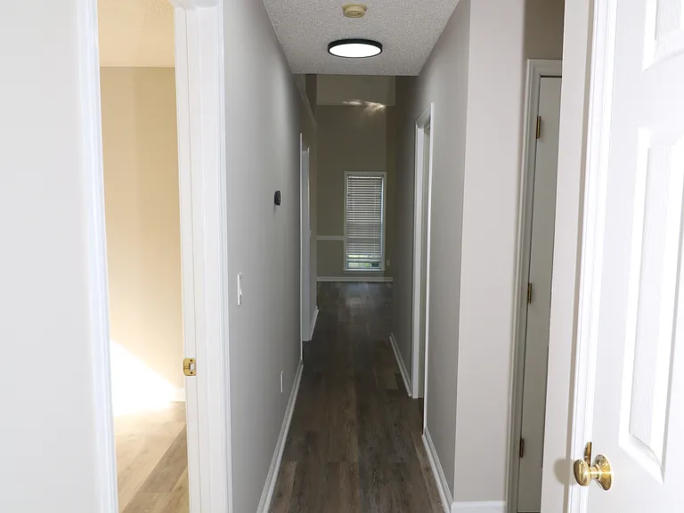 711 Harvest Way — Photo 13