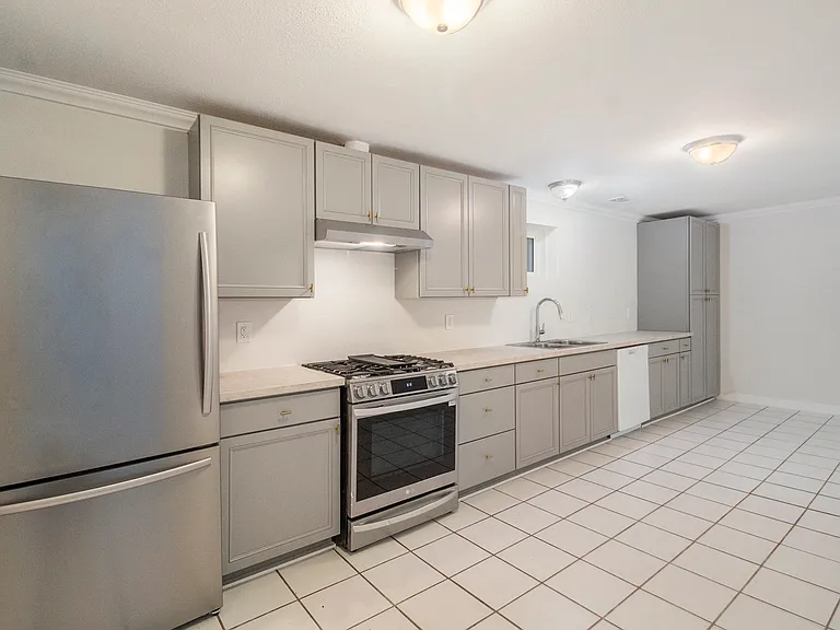 1145 Rosemary St — Photo 4