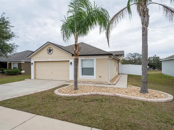 7943 Merchantville Cir, Zephyrhills, FL 33540