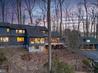 16 Barr Rd, Berwyn, PA 19312