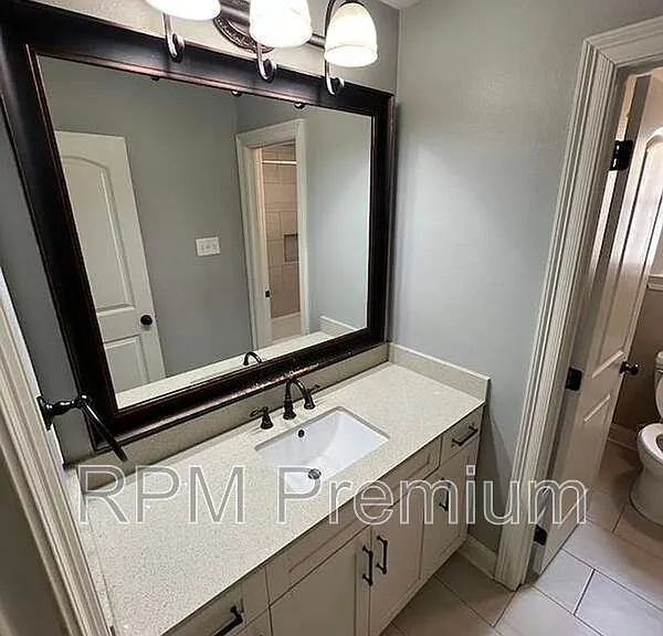13235 Country Park Ave — Photo 30