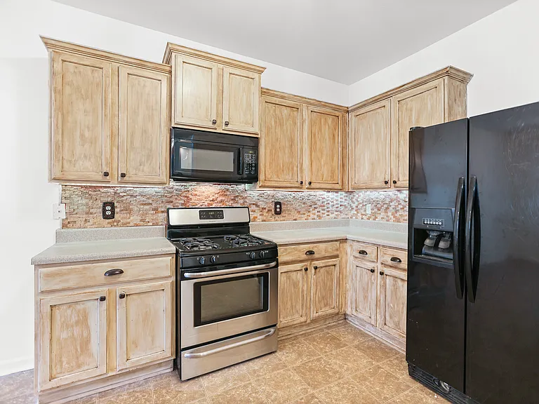 33 Tahoe Dr — Photo 9