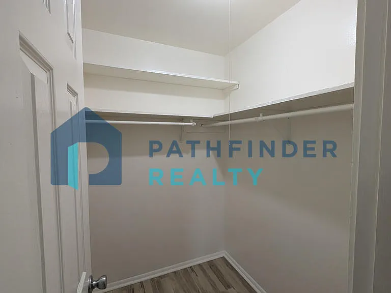 61 Brookhaven Dr — Photo 13