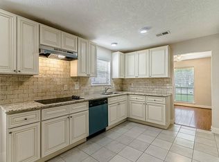 8914 Braewick Dr, Houston, TX 77074