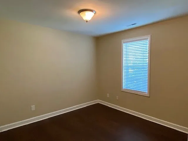 230 Summit Dr — Photo 9