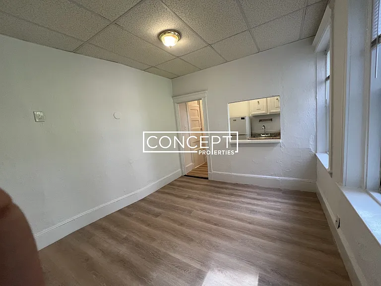 24 Phillips St #5CP — Photo 3