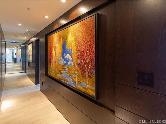 3rd image of 17111 Biscayne Blvd Unit 206