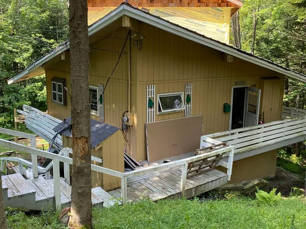 7 Sunnyside Road, Dover, VT 05356