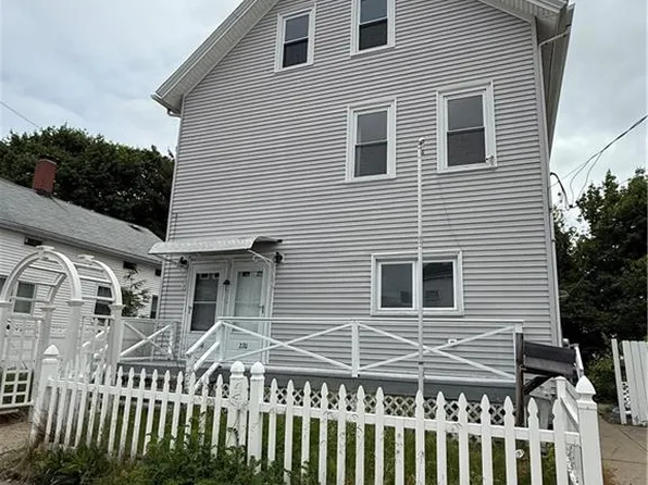 218 Rhode Island Ave, Pawtucket, RI 02860