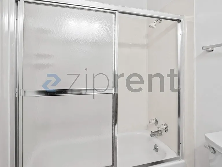 2101 Vanderslice Ct #14 — Photo 23