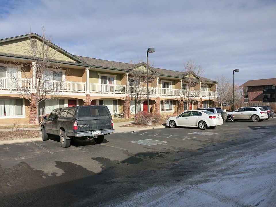 Townhome entry