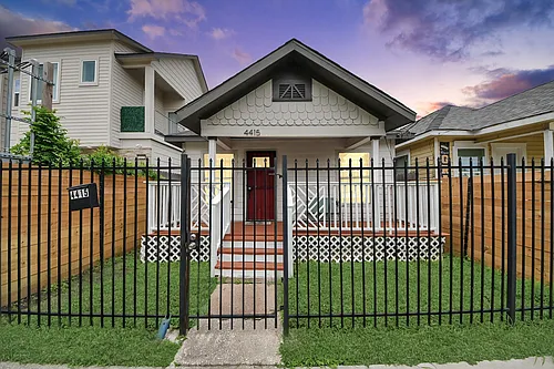 4415 Hershe St Photo 1