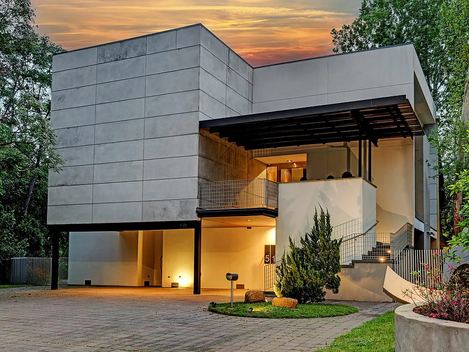 5111 Bayou Timber Ln