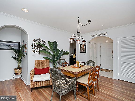3rd image of 31568 Winterberry Pkwy Unit 205