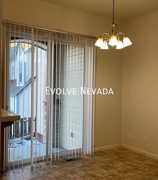 2150 Divot Dr — Photo 14