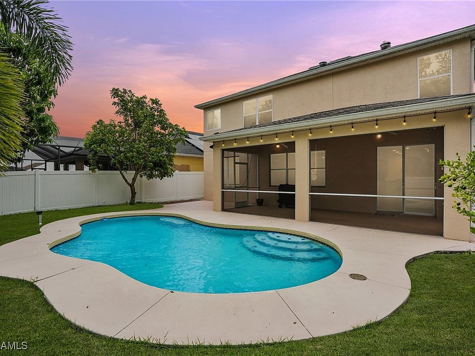 1st image of 10043 Winding River Rd