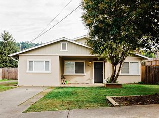 1877 Cecil Ave, Fortuna, CA 95540