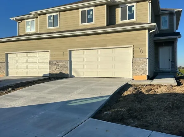 11704 S 125th St, Papillion, NE 68046