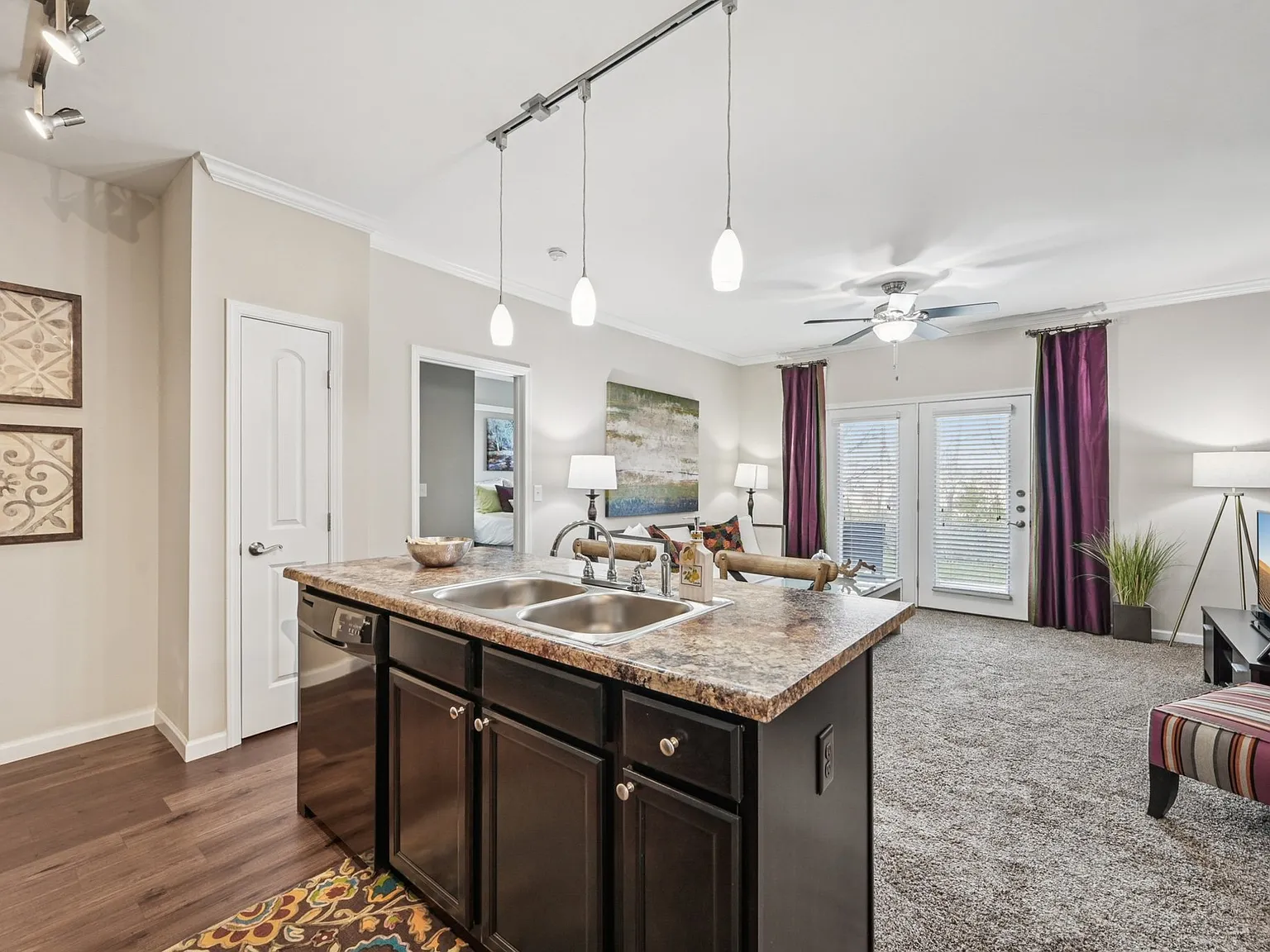 Brinley Place — Photo 3