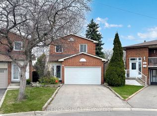 31 Royal Colwood Ct, Vaughan, ON L4K 2J3