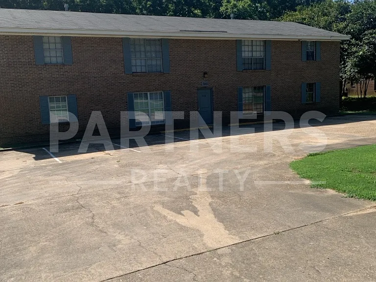 740 Coliseum Blvd #740A — Photo 2