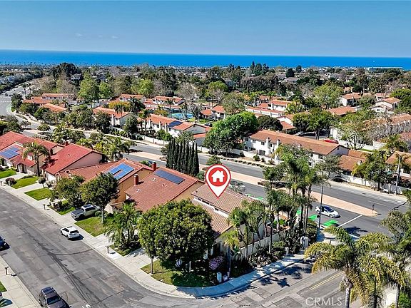 3rd image of 948 Alyssum Rd