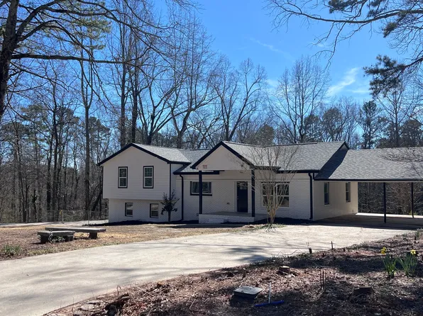 474 Easy St, Toccoa, GA 30577