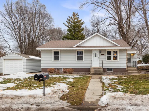 408 2nd St N, Delano, MN 55328