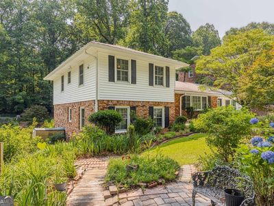 6825 Castleton Dr, Sandy Springs, GA, 30328